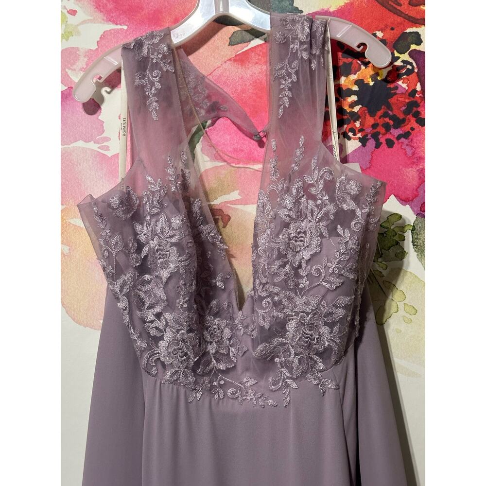 Bridesmaid Dress Lavender Cap Sleeve, Lace, Plus Size Size 24, Flowy, Beachy NWT - Picture 2 of 9